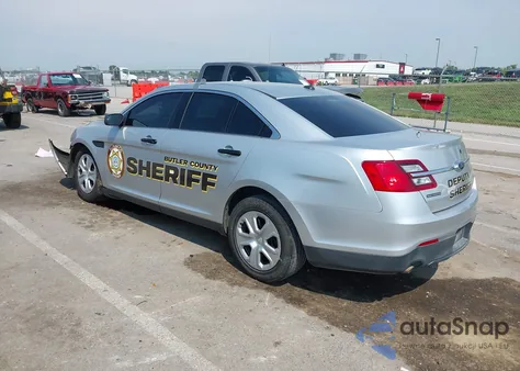 2017 Ford Police Interceptor z USA, uszkodzony, nr VIN 1FAHP2L82HG126834